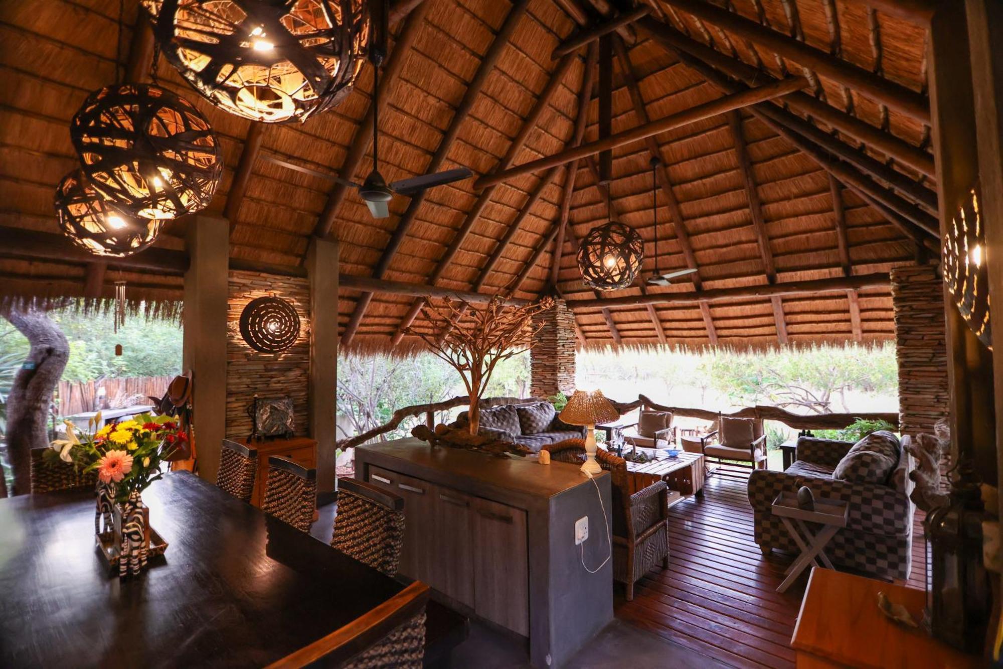 Call Of The Wild Lodge Hoedspruit Esterno foto
